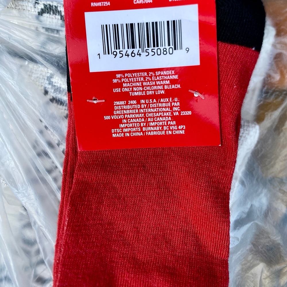 Festive Santa Socks - Picture 3 of 3